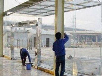 圖 深圳龍崗清潔服務(wù)公司報價 玻璃清洗 深圳保潔 清洗