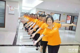 深圳好來屋家政 專業(yè)家居保潔，讓您放心托付